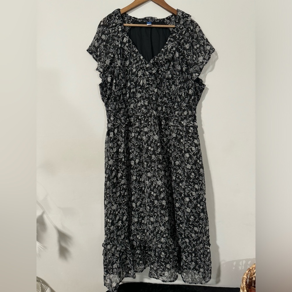 Old Navy - Black Ditsy Floral Ruffle Dress - Picture 1 of 10